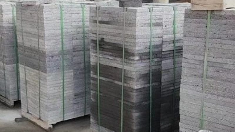 花岗岩墓碑石料：厂家直销背后的品质密码**